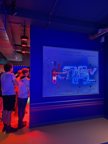 637214656 26012670755038257 5313288857635300767 n copy