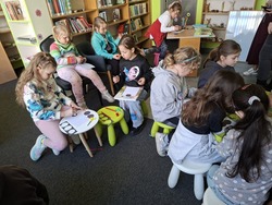 knihovna 3