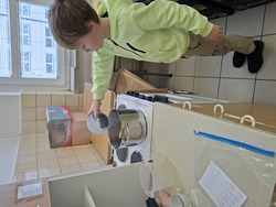 př&iacute;pravy v&aacute;nočn&iacute;ho jarmarku 4