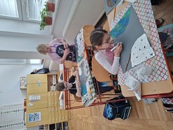 vesm&iacute;r 3
